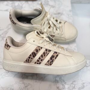 Leopard Adidas